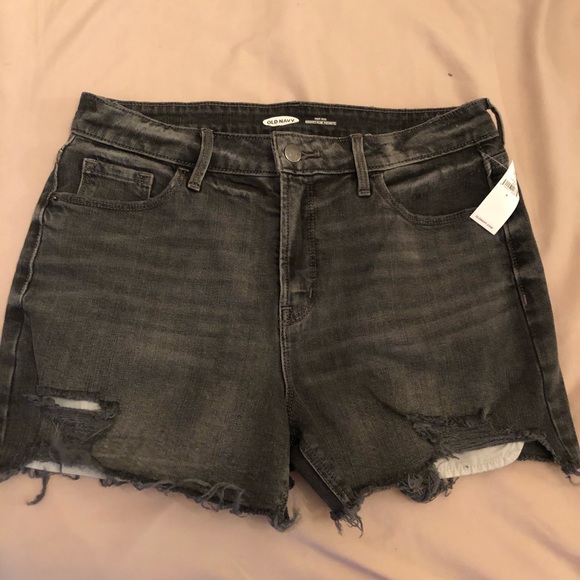 Old Navy Pants - NWT Old Navy Gray Denim Shorts